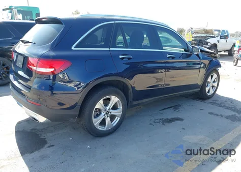 2017 Mercedes-Benz Glc 300 from USA, damaged, VIN WDC0G4JB8HV008147